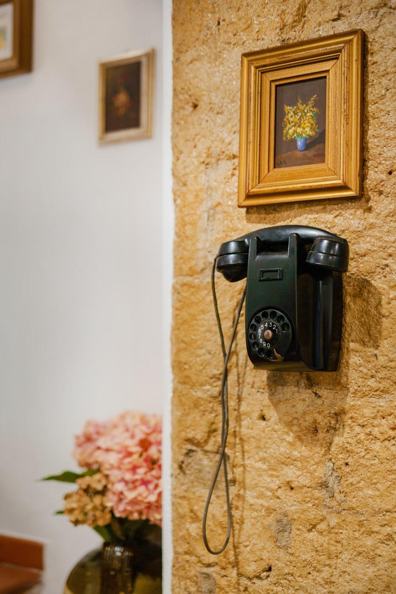 Appartement La Storia à Naples Extérieur photo