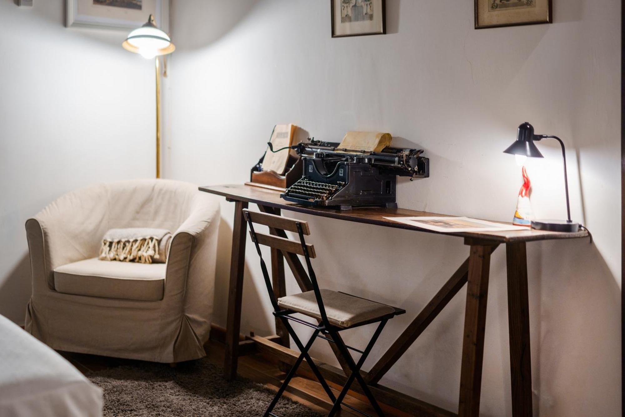 Appartement La Storia à Naples Extérieur photo