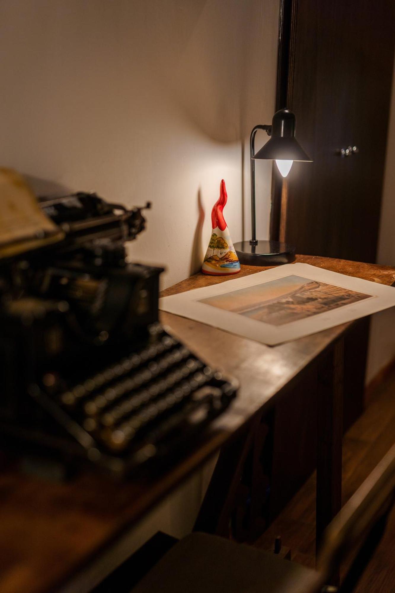 Appartement La Storia à Naples Extérieur photo