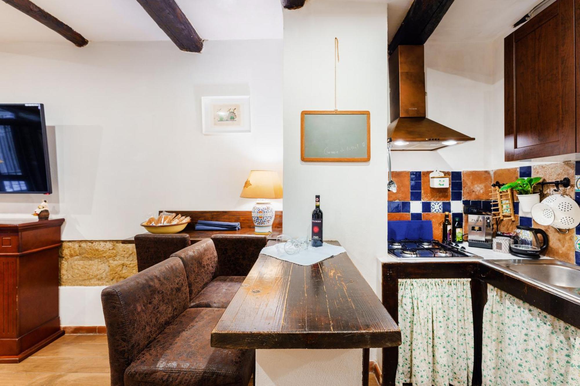 Appartement La Storia à Naples Extérieur photo